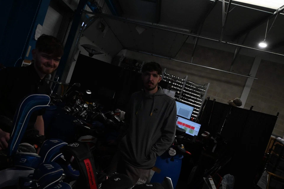 Left Hand Ping i530 Irons / 5-PW+GW / Black Dot / Regular Flex UST Recoil Dart - Image 4 of 4