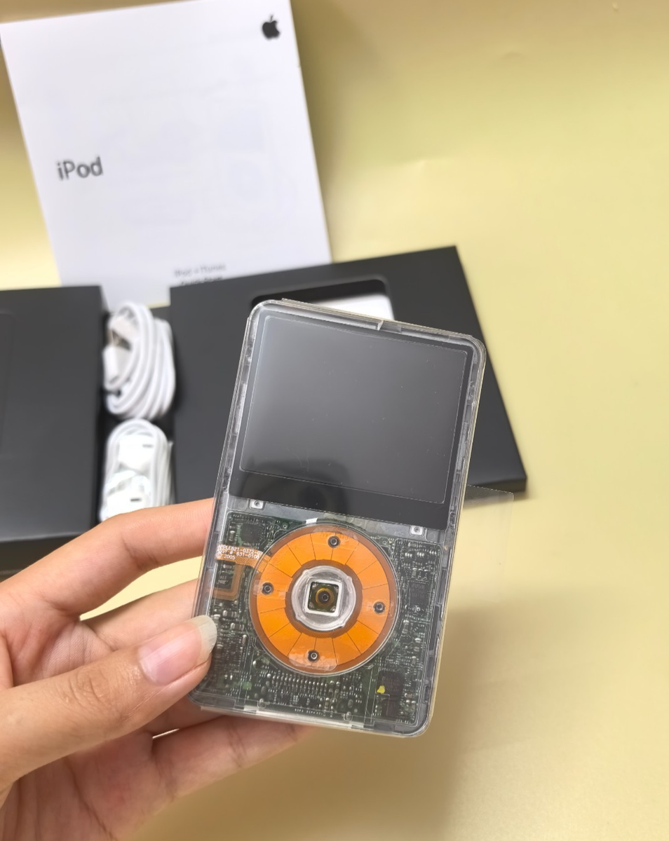 ✌️ Apple iPod Classic Video 5/5.5th Generation 128GB Transparent