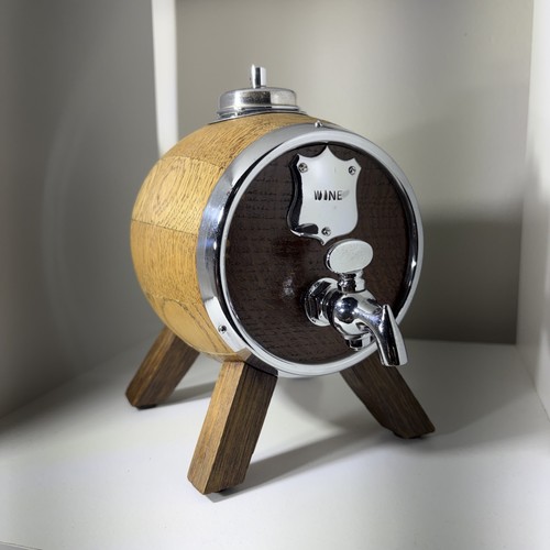 VTG Nelcraft Nottingham Oak Barrel Spigoted Liquor Wine Decantor 1930s