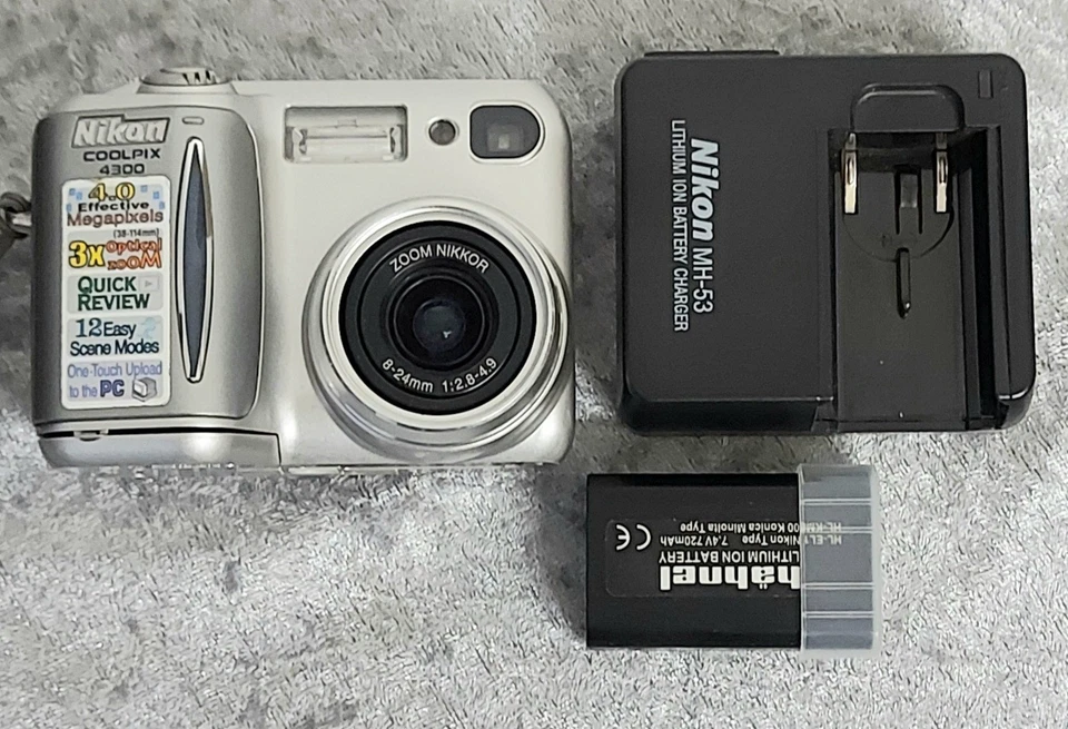 Nikon Coolpix E4300 - Neuzustand