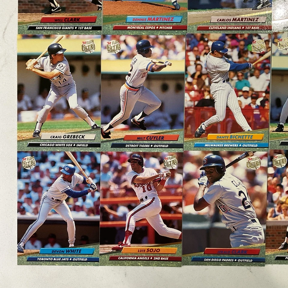 Lote de 25 Tarjetas de Béisbol Fleer Ultra 1992 Estrellas Carlos Martínez Devon Blanco Ron Foto 4 de 4