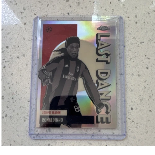 Topps UEFA Champions League 2010/11 Ronaldinho LD-9 AC Milan Last Dance
