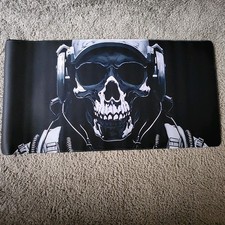Large Black Skull Gaming Mouse Pad Non-Slip Desk Mat 31.5"x15.7" for Gamer