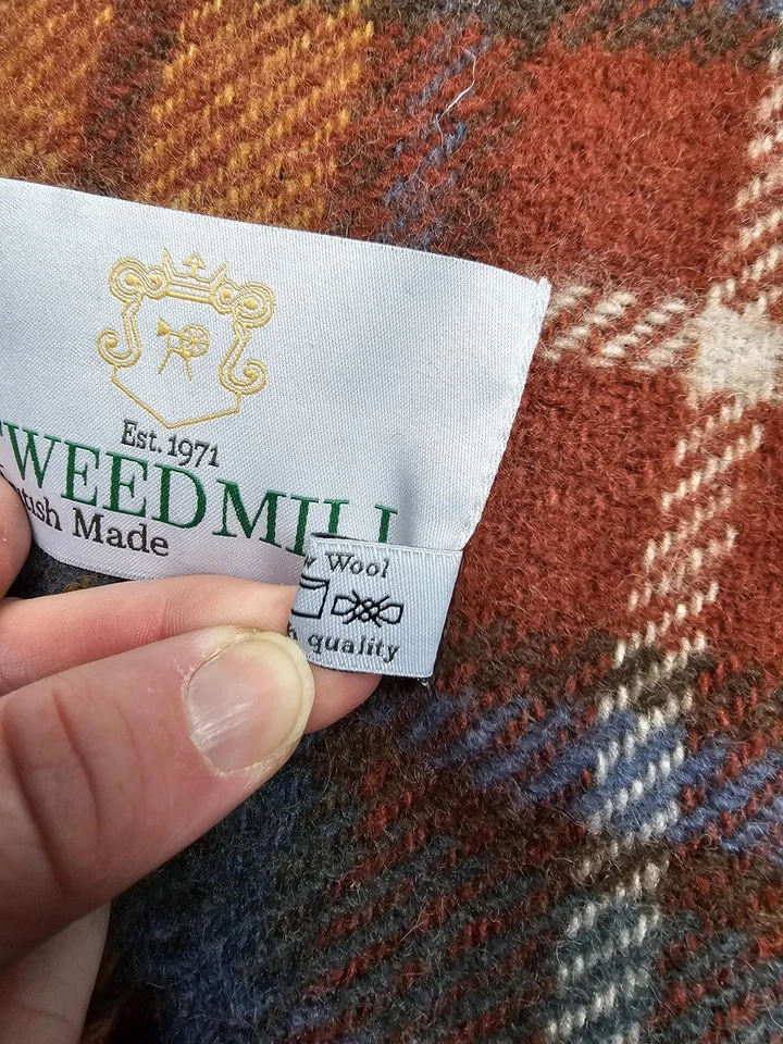 Tweedmill Scarf One Size Pure New Wool Tartan Plaid Fringe British Made - Image 3 of 4
