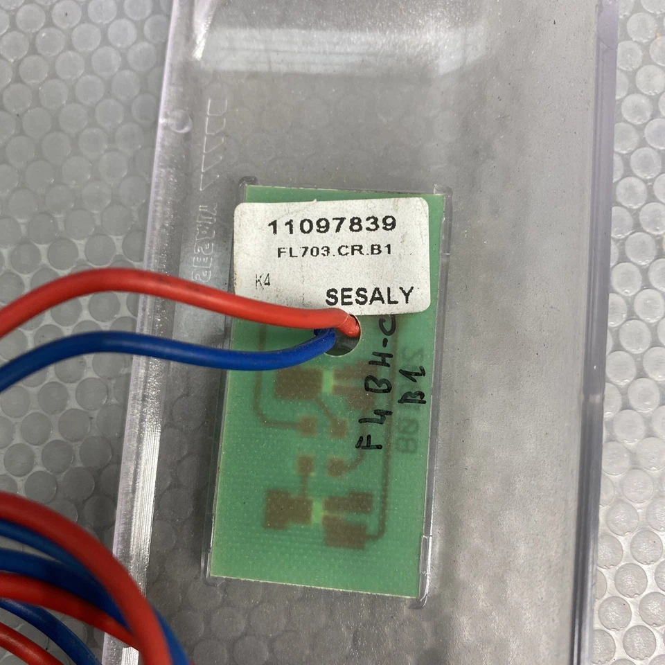 VANHOOL SESALY INTERIOR LED LIGHT 11097839  FL703CR81 - Image 2 of 2