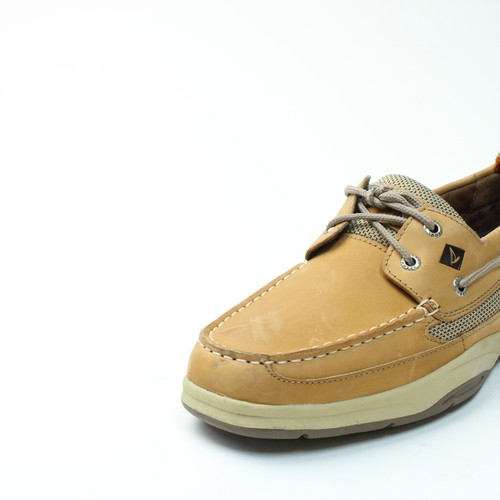 group_a_street_sneaker