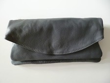 Tasche Clutch Bag Schultertasche Echtes Leder grau Made in Italy Trend Blogger