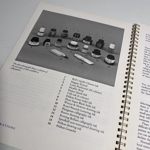 Calligraphy: A Handbook for Beginners Beverley Amos 1999 PB + Students Workbook - Picture 10 of 17