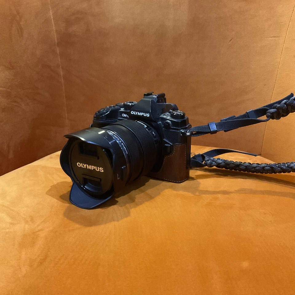 Olympus OM-D E-M1, photo 1 of 3