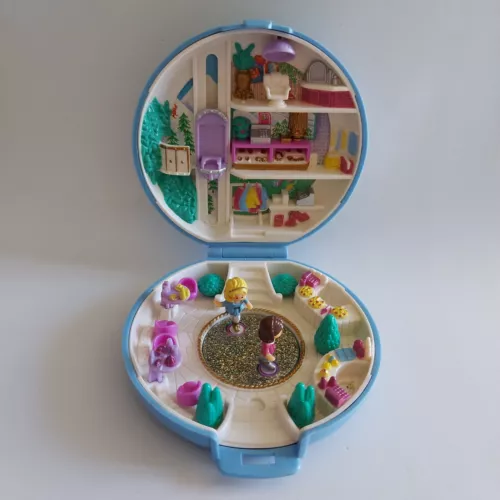 Vintage Polly Pocket 1989 Ice Skating Party  100% COMPLETE 
