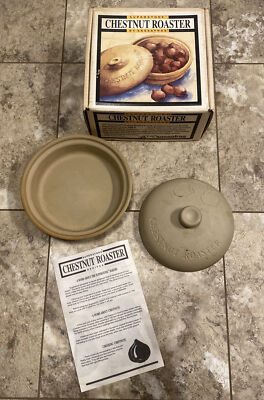 1993 Sassafras Superstone Chestnut Roaster Baker with Lid & Recipe Book USA