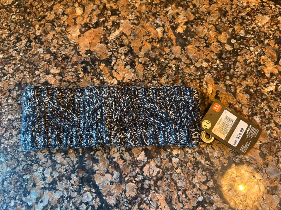 Faixa de cabeça feminina Under Armour de malha preta forrada de lã - Nova - Imagem 2 de 4