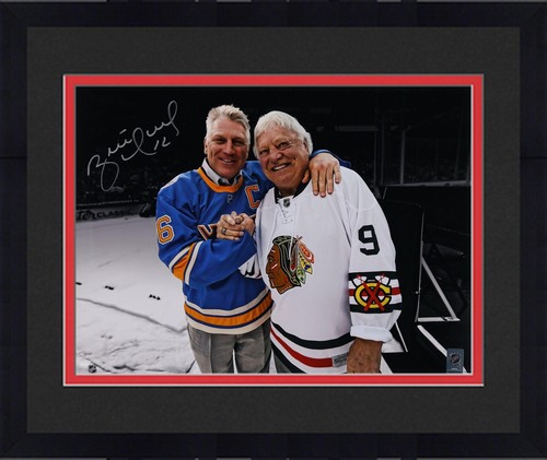 Framed Brett Hull St. Louis Blues Signed 16" x 20" w/Bobby Hull Spotlight Photo
