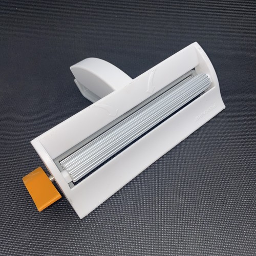 Fiskars Paper Crimper Tool Extra Wide Rollers Fits Paper Up To 6 1/2 Wide