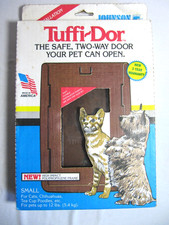 Johnson Tuffi-Dor Small Pets Door for Cats  Dogs Up to 12 lbs - NEW