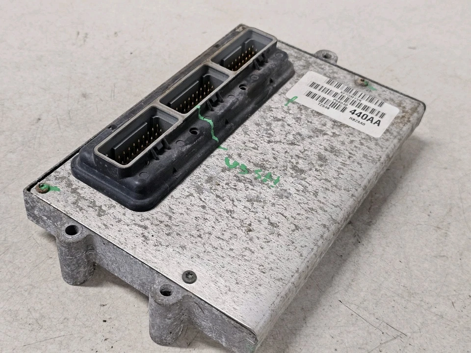 1996 Jeep Cherokee 4.0 módulo de controle automático do motor ECM ECU PCM 56041296 - Imagem 3 de 4