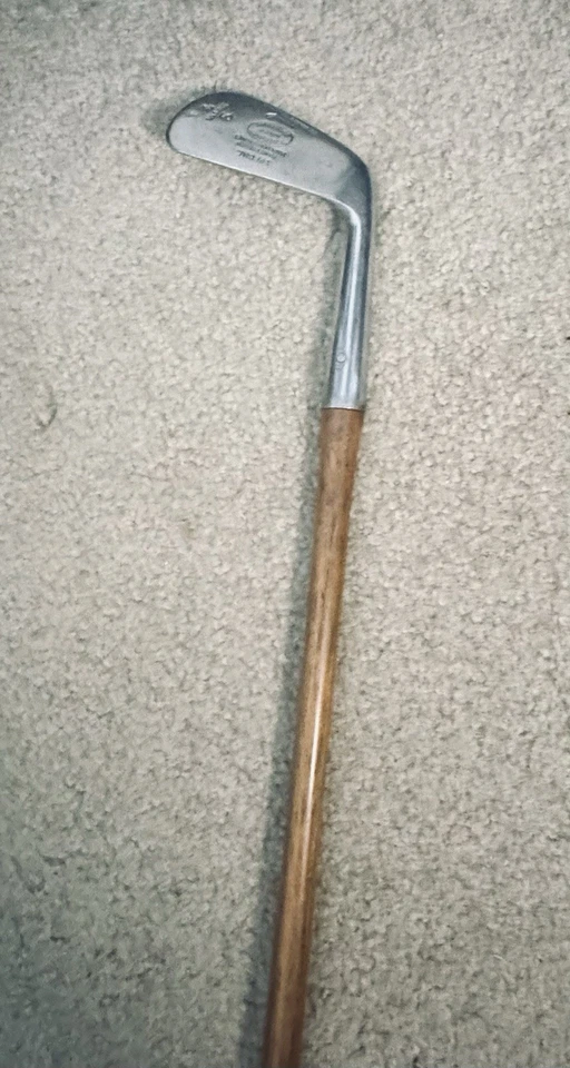 古董山核桃木杆 Tom Stewart Spade Mashie 高尔夫球杆 37 英寸 — 第 3/4 张图片