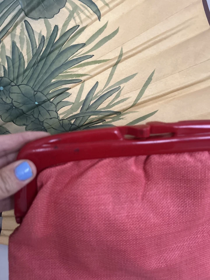 BOLSO CLUTCH VINTAGE ROJO MARCO LUCITE ROSA LONA RECUBIERTA MONEDERO THE BON ITALY Foto 2 de 4