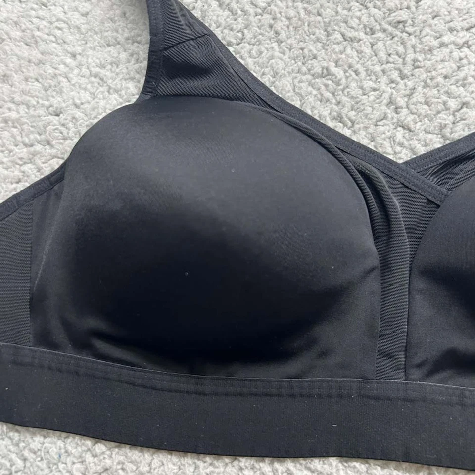 Champion Bra 34D Sports Bra High Impact support - Image 2 of 4