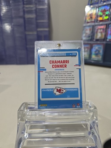 2023 Panini Optic Chamarri Conner HOLO PRIZM RC RATED ROOKIE #255 Chiefs - Picture 2 of 2