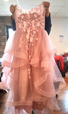 RUFFLE LIGHT PINK SHOULDER, BUTTON DOWN, EMBROIDERY WEDDING DRESS/BRIDAL GOWN