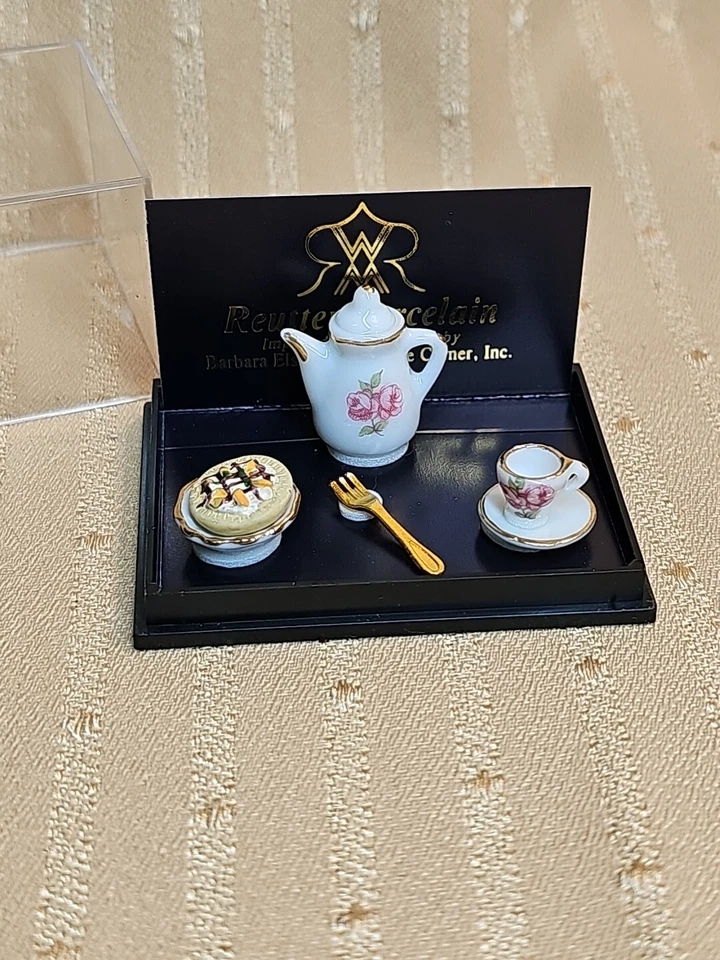 REUTTER PORCELANA R3978 PARA CASA DE MUÑECAS MINIATURA Foto 2 de 4