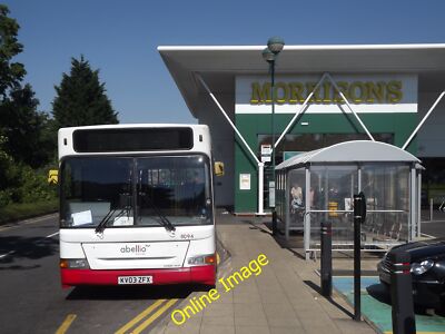 Foto 12x8 Verkehrsverbindung Woking Local Abellio-geführte Bushaltestelle c2012