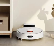 smart  Vacum robot  with garage