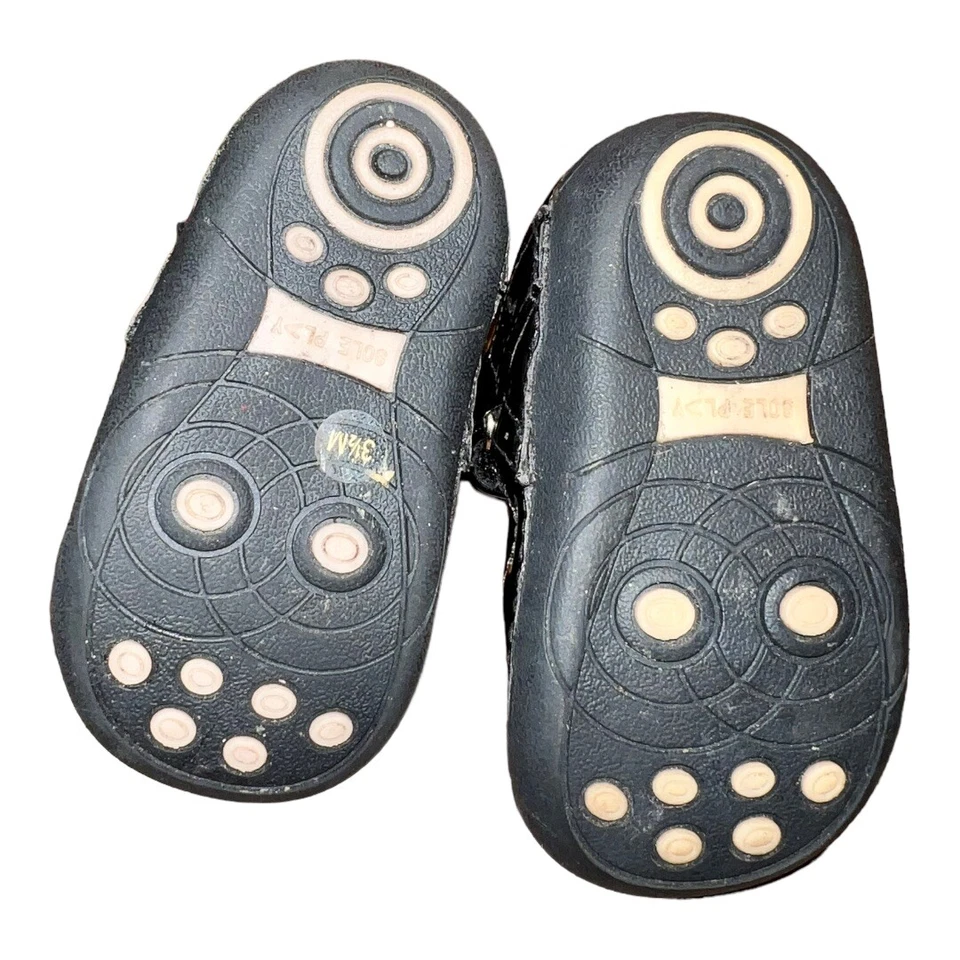 Zapatos planos Mary de charol II para niñas - bebé, niño pequeño, niño pequeño 3,5 Foto 2 de 2