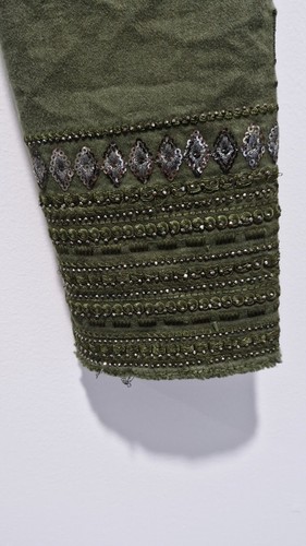 Italian Star green embroidered soft stretch pants size M NEW sequins fabulous! - Picture 7 of 11
