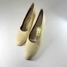 Vintage Salvatore Ferragamo Pumps Cream Gold Textured Leather 7 AA Italy REPAIR