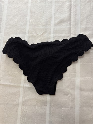 + New Jessica Simpson black Scalloped Bathing Suit Bottom M - Picture 4 of 5