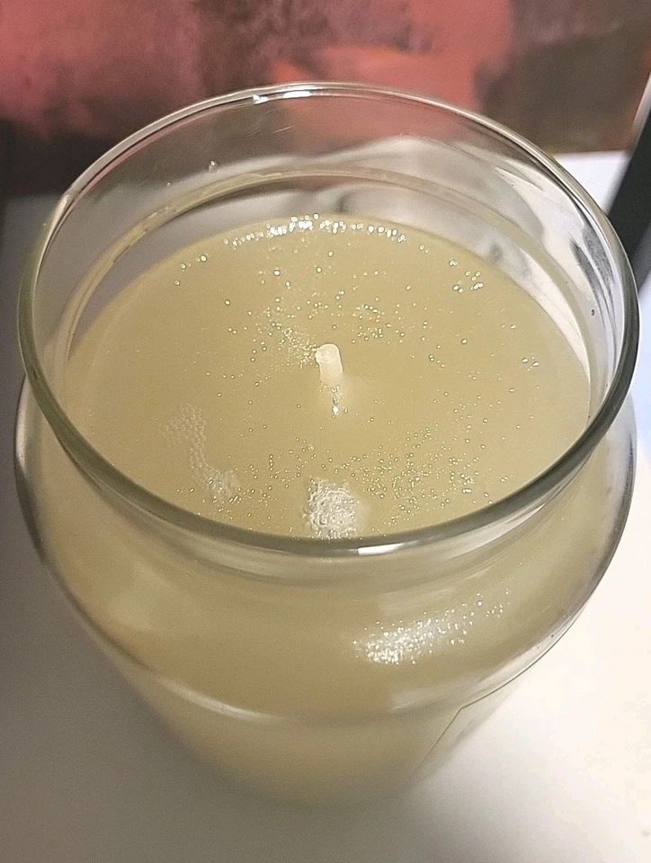 Yankee Candle Lily of the Valley Large Jar - Image 3 of 3