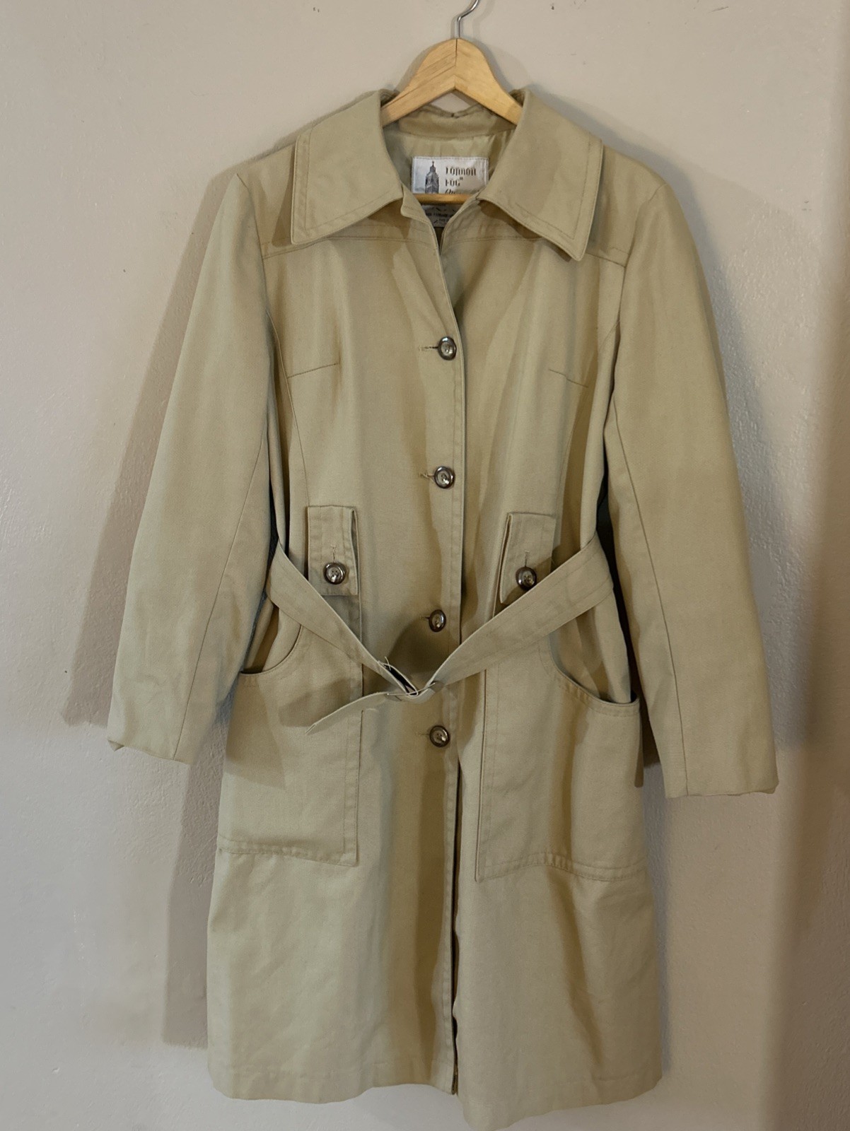 Vintage 70’s 80’s London Fog Belted Trench Coat Womens Size 10 Made in USA *read