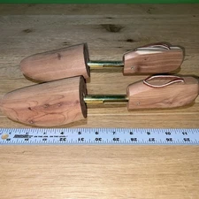 Rochester Shoe Tree Company Cedar Wood Shoe Tree -1 Set of  2