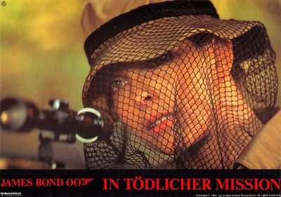 James Bond 007 - In tödlicher Mission ORIGINAL Aushangfoto Roger Moore / Bouquet