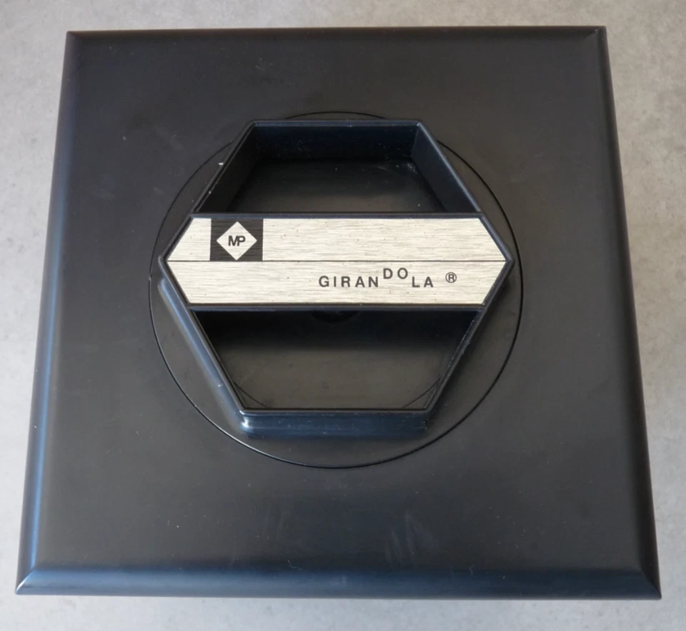 GIRANDOLA - RANGEMENT CASSETTES AUDIO-K7 - TOURNIQUET - Photo 4/4