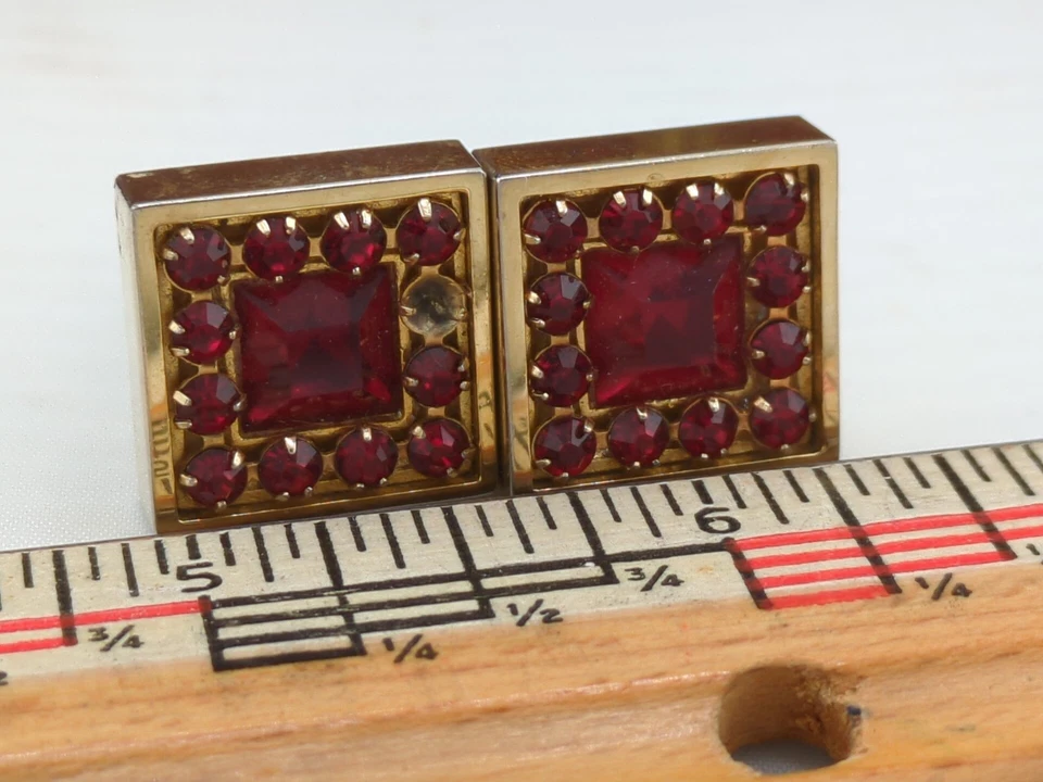 Gemelos cuadrados vintage rellenos de oro de 14k con piedras rojas Swank 27 g Foto 2 de 4
