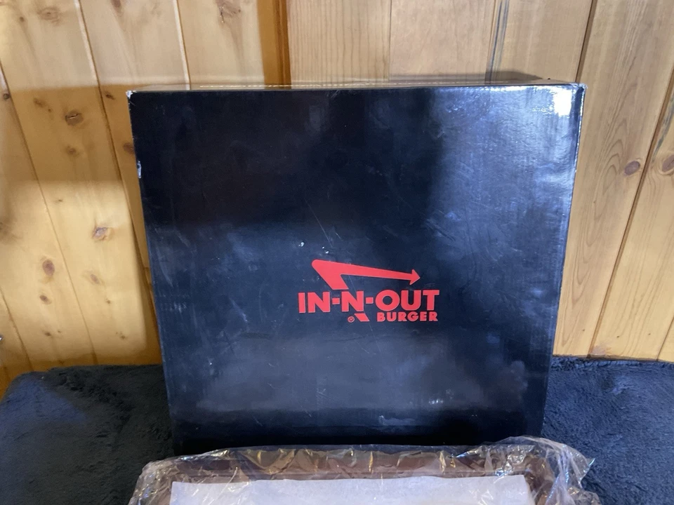 IN-N-OUT Glass Chess + Checkers Set In Wooden Box Clear Pieces + Mirror Board - Image 3 of 4