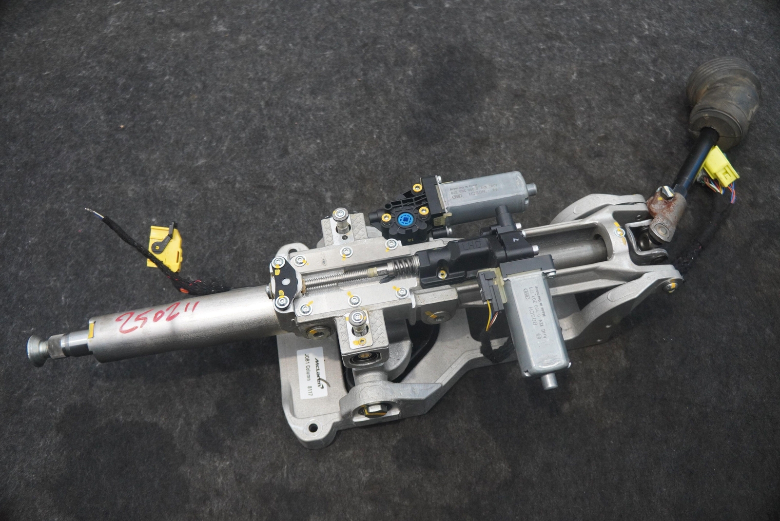 Steering Column Assembly 11D0083RP OEM McLaren 720S Spider 2020