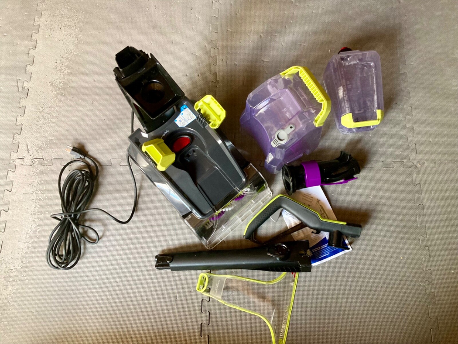 Bissell TurboClean PowerBrush Pet Carpet Cleaner, 2987,Green/ Black