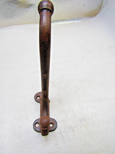 Antique cast iron hangers, two pieces - Picture 8 of 8
