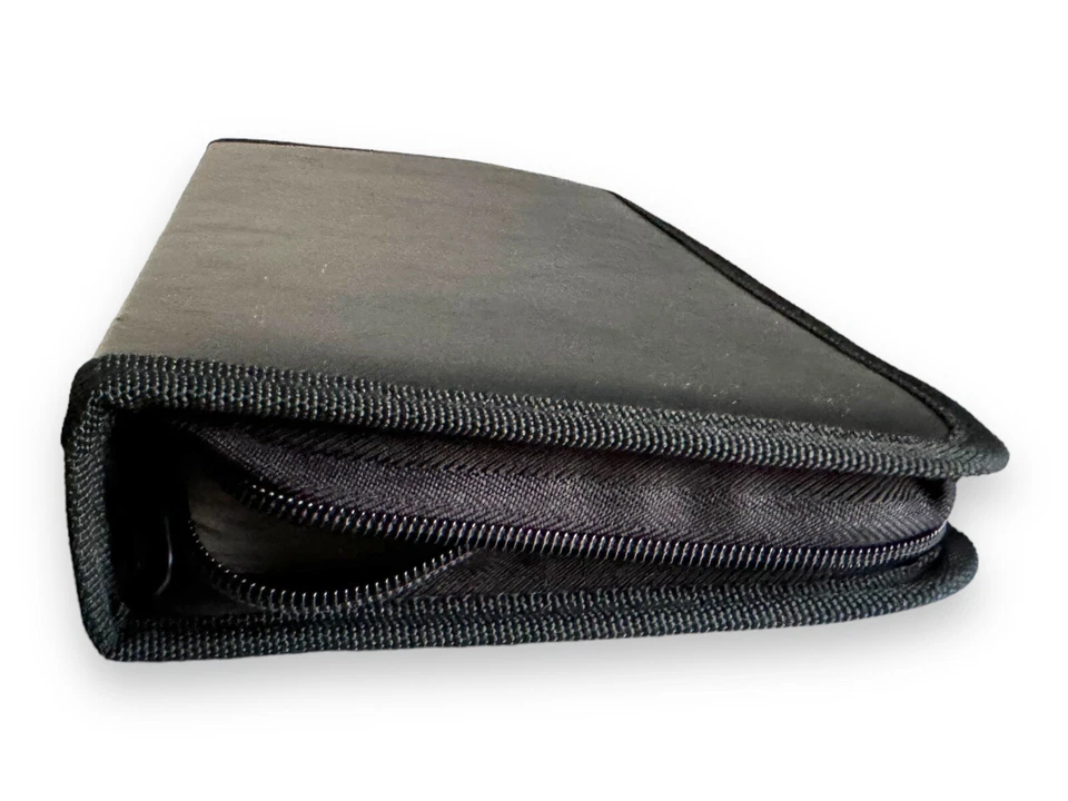 80 CD DVD Games Black Storage Organizer Case Wallet Holds 80 Discs Zip Closure - Image 4 of 4