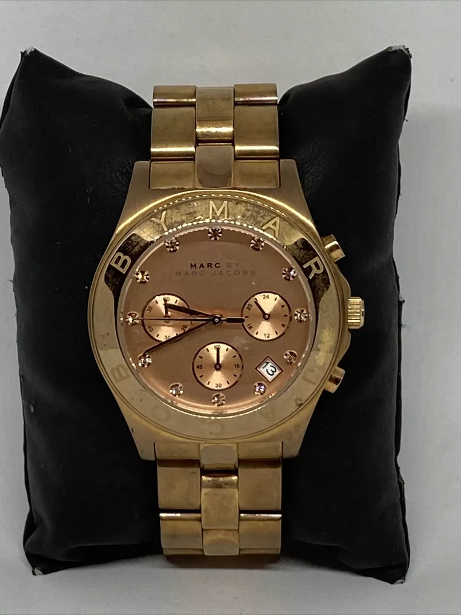 Marc Jacobs Blade MBM3102 Women s Stainless Steel Analog Gold Dial