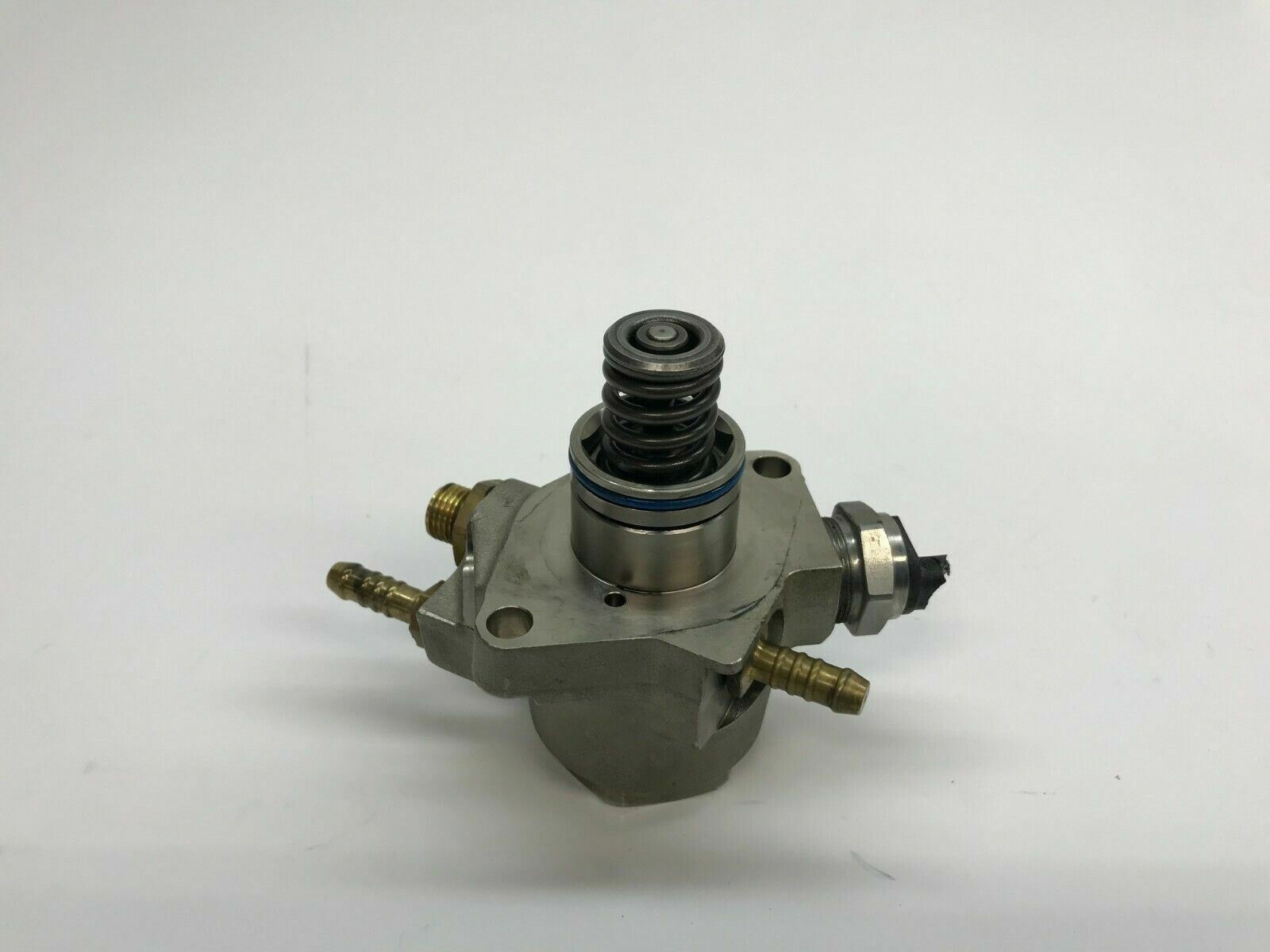 LAMBORGHINI HURACAN FSI HIGH PRESSURE FUEL PUMP OEM 07L127025F