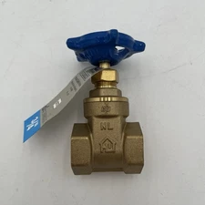 BRAND NEW!! Everbilt 3/4 in Brass Gate Valve FIP x FIP 200 WOG - 170-2-34-EB