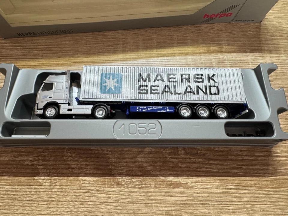 Herpa 1:87 Camion Volvo Maersk Sealand Peter Barth Trasporti IN Conf. Mai Usata - Immagine 2 di 2