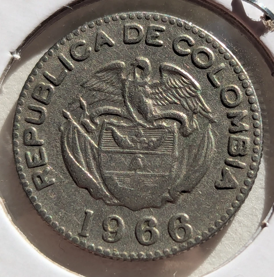 Columbia, 1966, 10 Centavos - Image 2 of 2