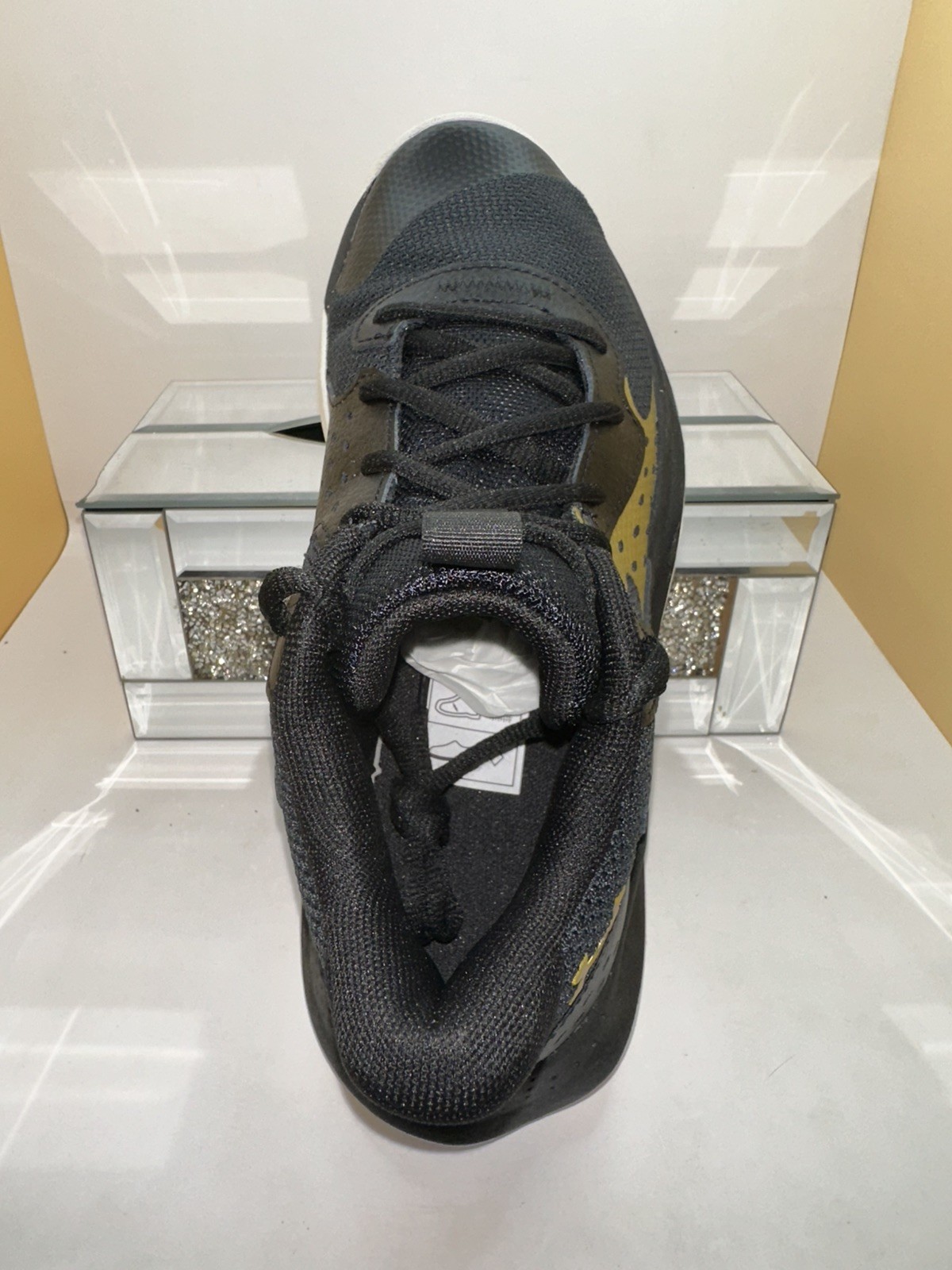 Under Armour Jet 23 Black UK Size 6 / EU 40 RRP £70 3026635-002 image 8
