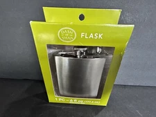 NIB Dash Of That 16oz Flask Stainless Steel Twist & Lift Cap Includes Funnel